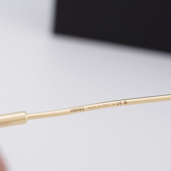 Versace VE2245 100258 Rectangle Sunglasses – Gold/Pink Gradient - Picture 8 of 10